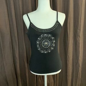 🌈Bundle any 3 items under $10 & I will offer for $10 WH/BM embellished tank